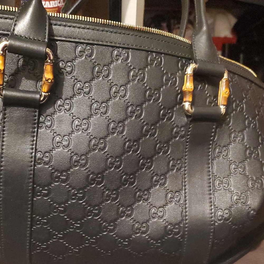 Gucci Black Leather Shoulder Bag with Bamboo Accents